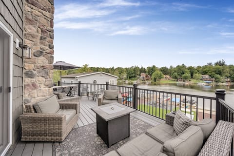 Outdoor-Indoor Living