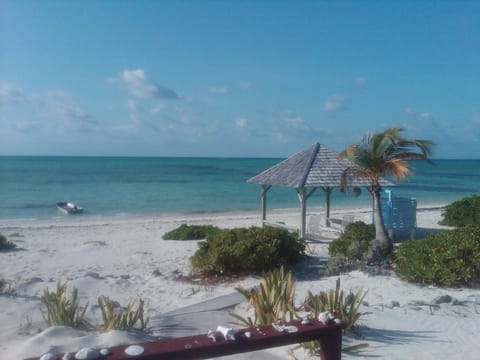 Beach Hut for shade.
Carolina Skiff for rent.