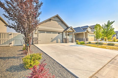 Boise Vacation Rental | 2BR | 2BA | 1 Step to Enter | 1,024 Sq Ft