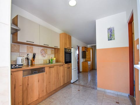 Apartment (One Bedroom Apartment with Terrace an) | Private kitchen | Fridge