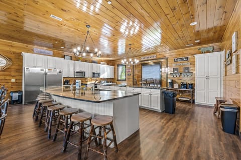 High-end Kitchen Appliances