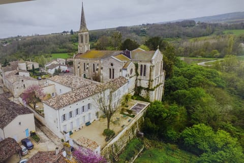 Apartment in ancient convent
