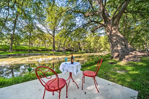 Wimberley Vacation Rental | 2BR | 1BA | Step-Free Access | 1,000 Sq Ft