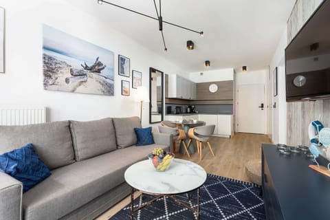 Spacious living room with full equipment.