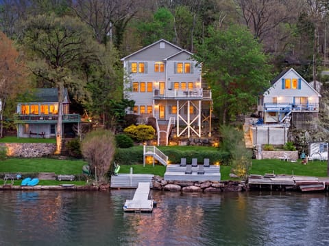 Lakefront Home with Private Dock - Sleeps 10