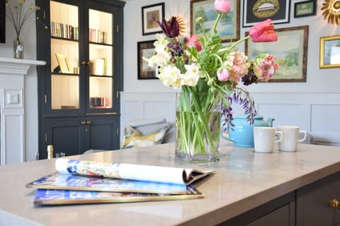 2 bedrooms, individually decorated, individually furnished, free WiFi