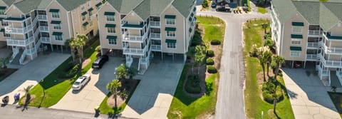 only 200 ft to beach directly across from beach access walkway