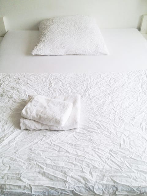 Double Room with shared toilet | Premium bedding, soundproofing, iron/ironing board, free WiFi