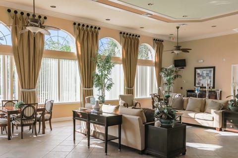 House, Multiple Beds, Pool Access, Pool View (The Ohana house) | Living area | 42-inch flat-screen TV with digital channels
