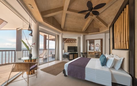 Water Villa | In-room safe, desk, laptop workspace, soundproofing
