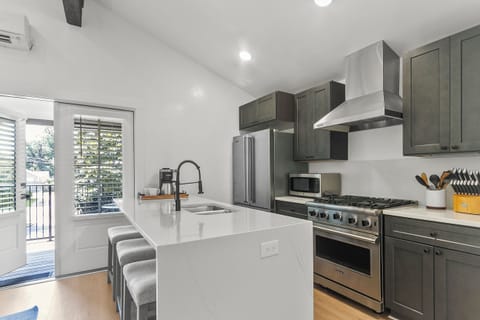 Kitchen with Viking Appliances