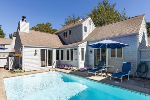 Pool - Relaxing Poolside Patio