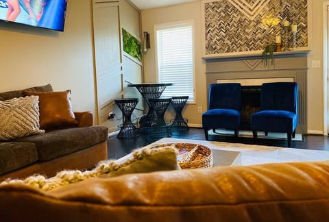 Living Room (1)