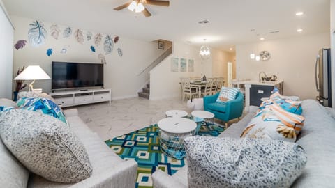 This townhome has a total of 5 bedrooms.