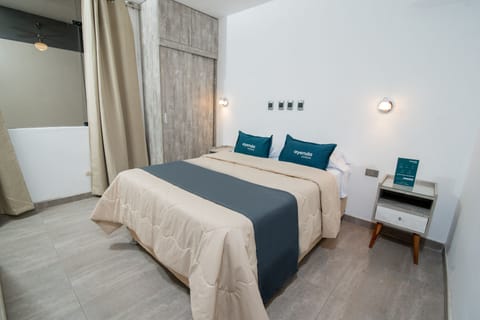 Superior Double Room | Hypo-allergenic bedding available, WiFi (free), bed sheets
