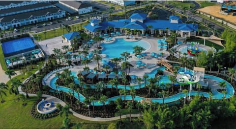 Basic House, Multiple Bedrooms, Pool View, Poolside | Resort view