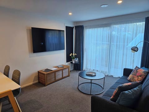 Lounge / Living Area