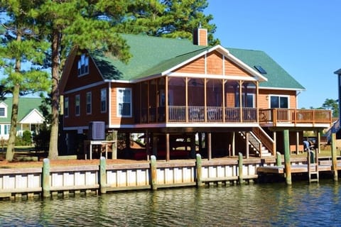 Canalfront
