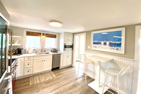 Cottage kitchen with new appliances and upgrades!