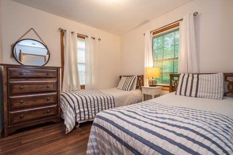 House (4 Bedrooms) | Property amenity