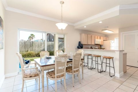 Condo, 2 Bedrooms | Private kitchen | Coffee/tea maker, fridge, oven, toaster