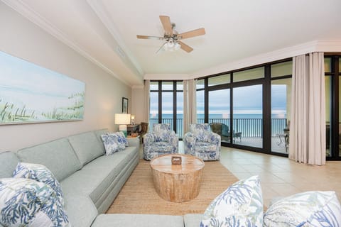 Phoenix West 1002, Orange Beach, Alabama, beach front, 3 bedroom condominium on the 10th floor