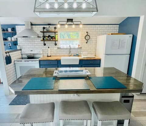 kitchen and highland