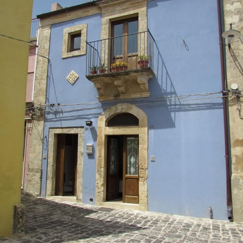 House | 2 bedrooms