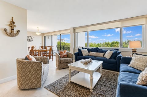 Plenty of Comfortable Seating and Treetop Views