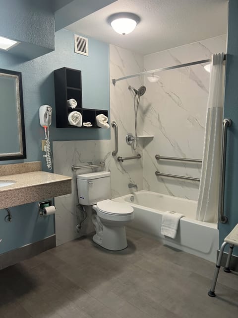 Free toiletries, hair dryer