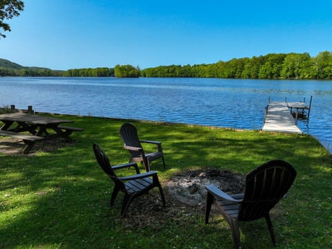 Lake Frontage | Dock