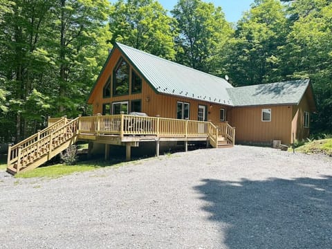 Cabin | Deck | Propane Grill