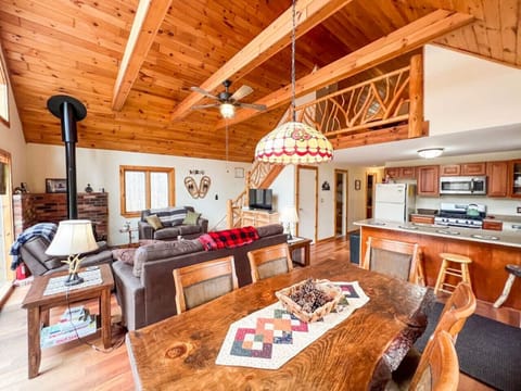 Living/Dining Room | Electric Fireplace