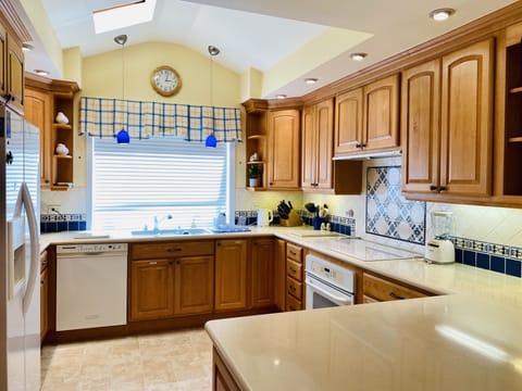 Large kitchen - full stocked with everything that you'll need.