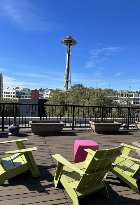 Enjoy a cold beer or a warm meal in here. BBQs are in the deck for you to use.