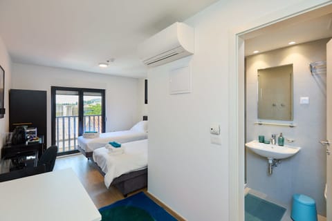 Minibar, desk, laptop workspace, soundproofing