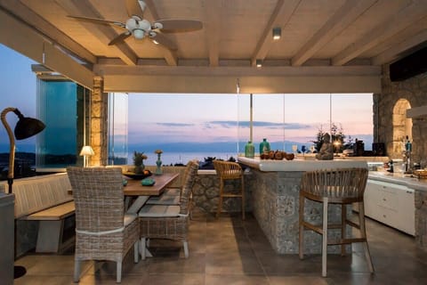 Fire up the flavor in this stylish and functional barbecue area