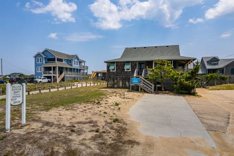 NH222: Island Dancer | Front Exterior