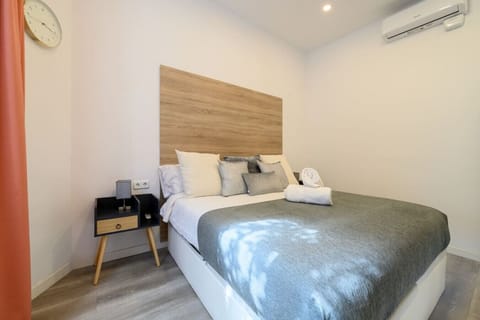 5BR 3BTH · City Center · Quiet · Temporary Stay Apartment in Centro