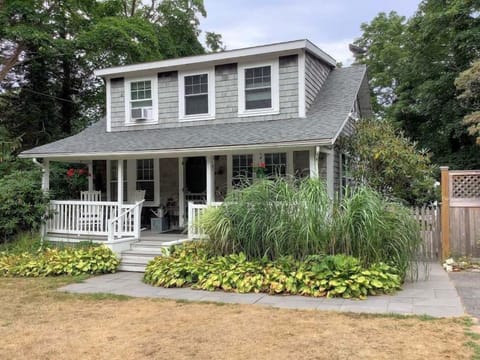 Charming Cape Cottage