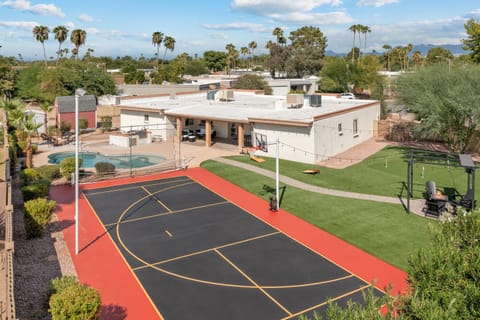 Sport court