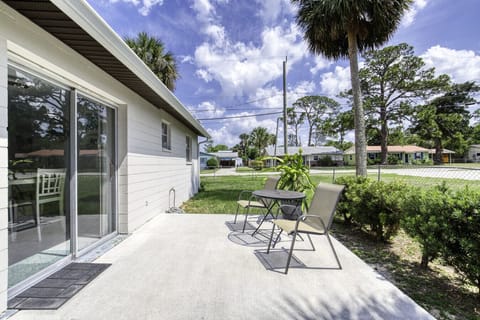Daytona Beach Oceanfront Beach Vacation Home Airbnb VRBO Pet Friendly