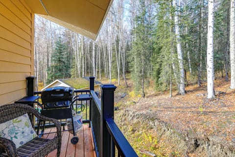 Fairbanks Vacation Rental | 2BR | 1BA | Stairs Required | 1,000 Sq Ft