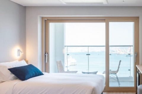 Individually decorated, individually furnished, free WiFi, bed sheets