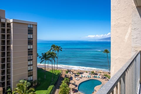 Ocean-view Lanai