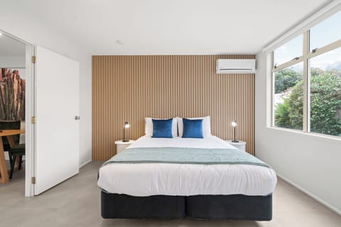 Standard One Bedroom Suite | Blackout drapes, iron/ironing board, free WiFi, bed sheets
