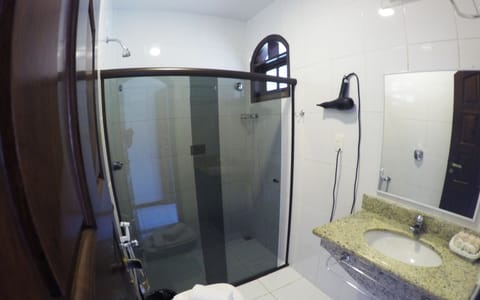 Double or Twin Room | Bathroom | Shower, hair dryer