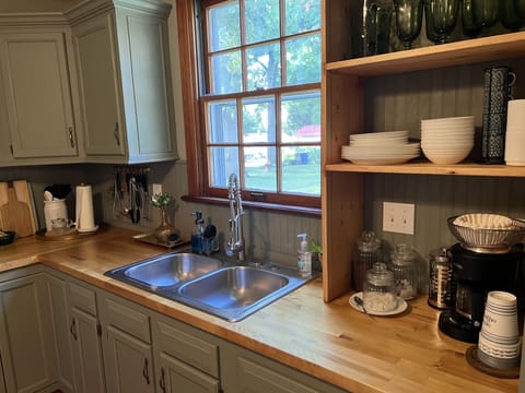 Basic dishes and utensils provided.