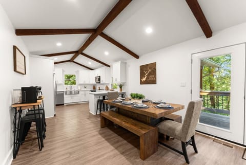 Plenty of room for a great meal together!