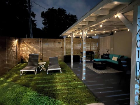 Perfect spot to chill with a glass of wine or your morning coffee! 